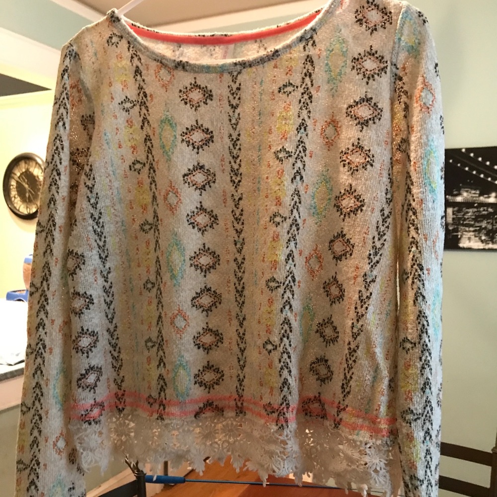 Women’s Sweater Size M